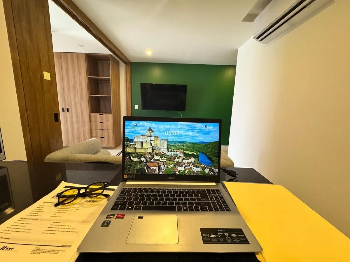 Elegant Lux Condo - Fast Wi-Fi- Near The Beach Playa del Carmen 0*,