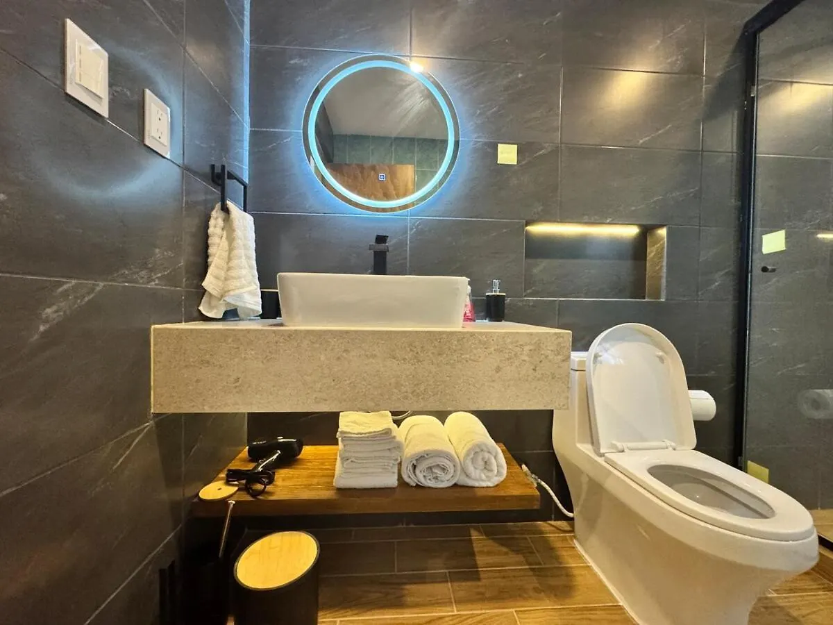Apartment Elegant Lux Condo - Fast Wi-Fi- Near The Beach Playa del Carmen