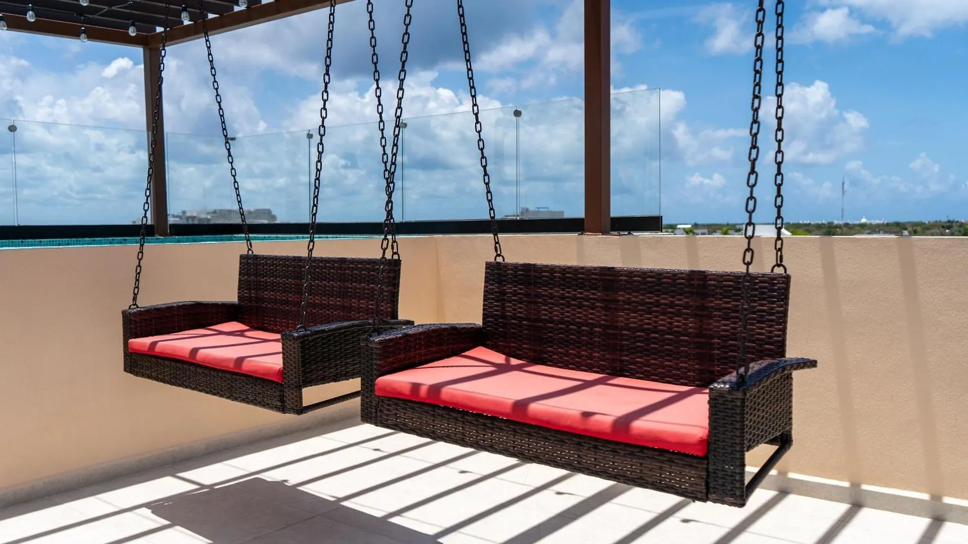Elegant Lux Condo - Fast Wi-Fi- Near The Beach Playa del Carmen Apartment